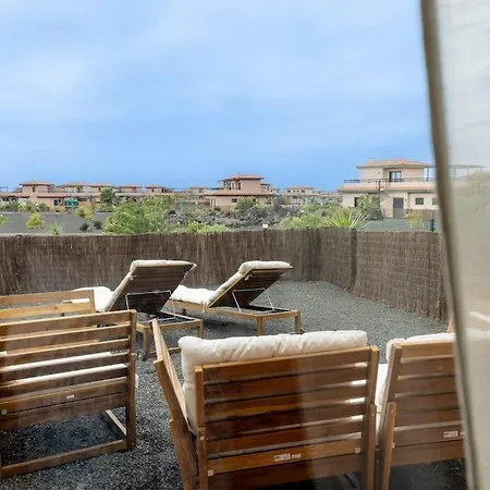 La Caleta Con Piscina Terraza Jardines Privados Terraza Y Wifi