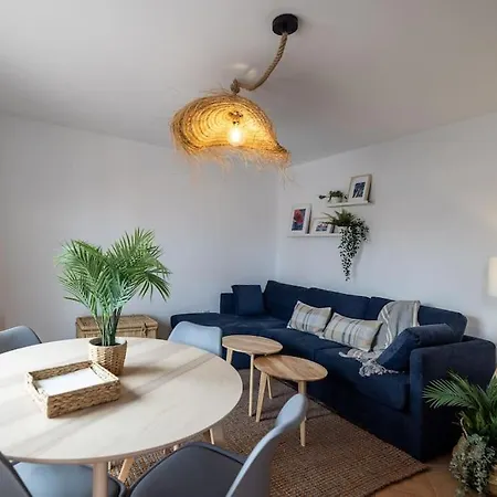 La Caleta Con Piscina Terraza Jardines Privados Terraza Y Wifi *