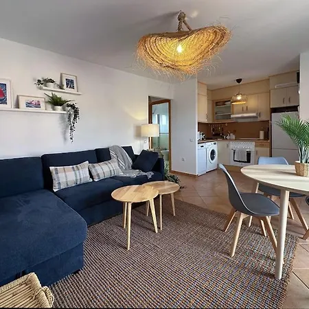 La Caleta Con Piscina Terraza Jardines Privados Terraza Y Wifi Vakantiehuis Corralejo