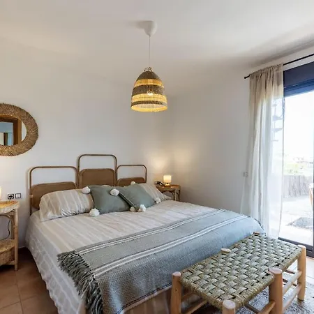 La Caleta Con Piscina Terraza Jardines Privados Terraza Y Wifi *