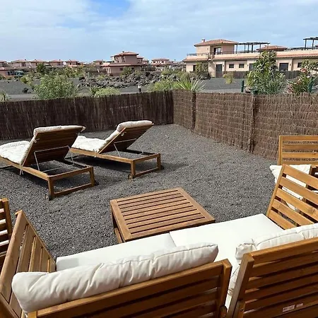 La Caleta Con Piscina Terraza Jardines Privados Terraza Y Wifi Corralejo