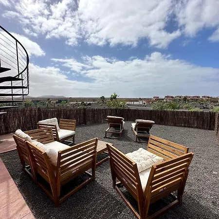 La Caleta Con Piscina Terraza Jardines Privados Terraza Y Wifi