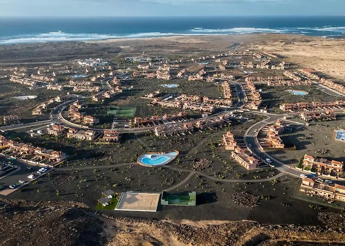 La Caleta Con Piscina Terraza Jardines Privados Terraza Y Wifi Corralejo