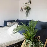 La Caleta Con Piscina Terraza Jardines Privados Terraza Y Wifi Hébergement de vacances *