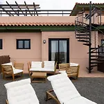 La Caleta Con Piscina Terraza Jardines Privados Terraza Y Wifi Hébergement de vacances Corralejo