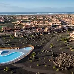 La Caleta Con Piscina Terraza Jardines Privados Terraza Y Wifi Hébergement de vacances