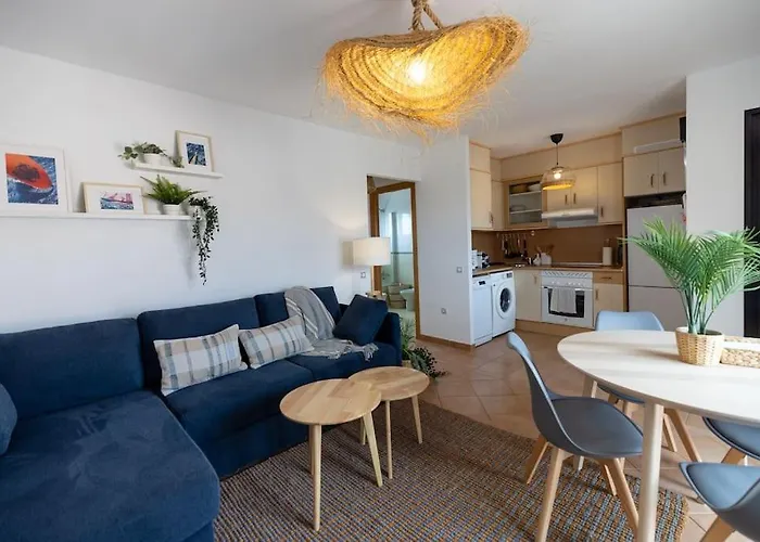 別荘 La Caleta Con Piscina Terraza Jardines Privados Terraza Y Wifi