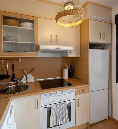 別荘 La Caleta Con Piscina Terraza Jardines Privados Terraza Y Wifi コラレホ