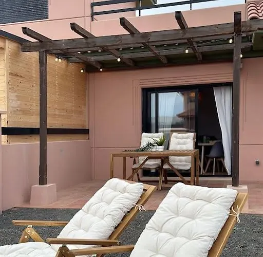 別荘 La Caleta Con Piscina Terraza Jardines Privados Terraza Y Wifi コラレホ