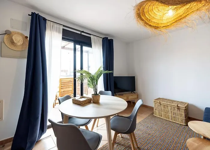 別荘 La Caleta Con Piscina Terraza Jardines Privados Terraza Y Wifi